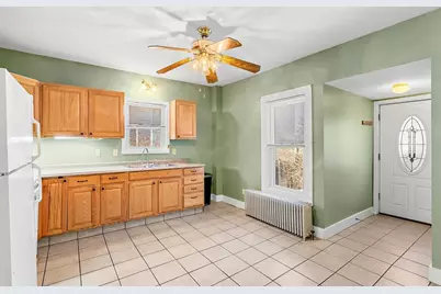 78 Essex St #1, Marlborough, MA 01752 - Photo 1