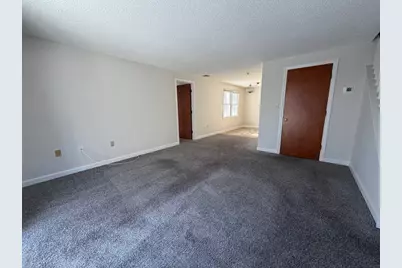 213 Victoria Heights Rd #213, Boston, MA 02136 - Photo 3