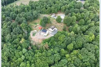 435 Partridge St, Gardner, MA 01440 - Photo 1