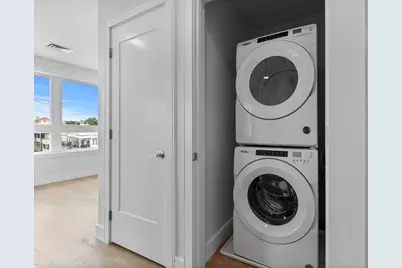 301 Border Street #601, Boston, MA 02128 - Photo 25