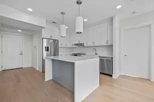301 Border St, Boston, MA 02128 - Photo 3