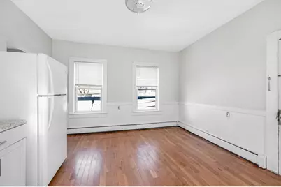 339 Lincoln St #2, Lowell, MA 01852 - Photo 3