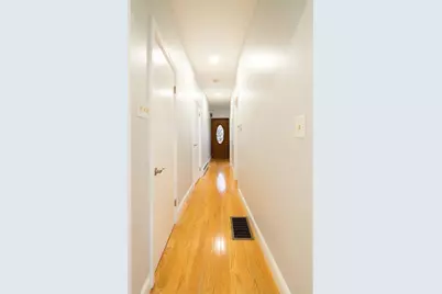 320 Hurley St #Unit 1, Cambridge, MA 02141 - Photo 3