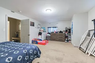 118 Maple St, Fall River, MA 02720 - Photo 11