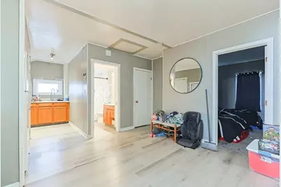 118 Maple St, Fall River, MA 02720 - Photo 15