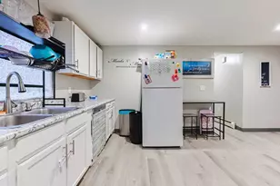 118 Maple St, Fall River, MA 02720 - Photo 7