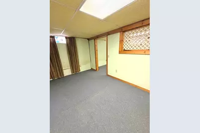 121 Mallowhill Rd, Springfield, MA 01129 - Photo 15