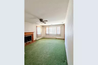 121 Mallowhill Rd, Springfield, MA 01129 - Photo 3