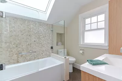 8 Damien Rd, Wellesley, MA 02481 - Photo 9