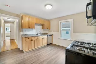 22 Ridgeway St, Quincy, MA 02170 - Photo 3