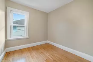 22 Ridgeway St, Quincy, MA 02170 - Photo 9