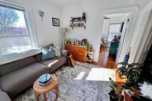 14 Fairview Ave, Saugus, MA 01906 - Photo 5