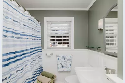 107 Spring Ln, Dartmouth, MA 02747 - Photo 29