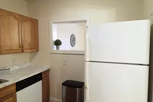 8 Tara Dr, Weymouth, MA 02188 - Photo 9