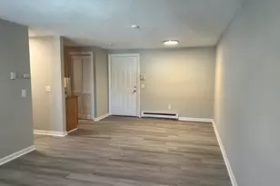 164 Heritage Dr, Northbridge, MA 01588 - Photo 5