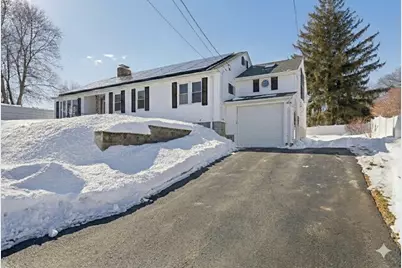 39 Bullard Ave, Worcester, MA 01605 - Photo 1