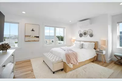 33 Lagoon Pond Road, Tisbury, MA 02568 - Photo 31