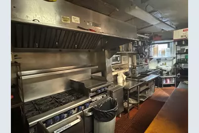 914 Beacon St, Boston, MA 02215 - Photo 3