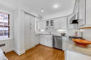 280 Beacon St, Boston, MA 02116 - Photo 9