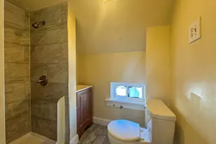 112 Laureston St, Brockton, MA 02301 - Photo 9