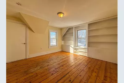 112 Laureston St, Brockton, MA 02301 - Photo 7