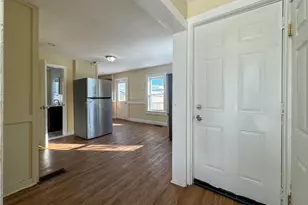 112 Laureston St, Brockton, MA 02301 - Photo 11