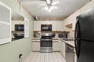 200 Locust St, Lynn, MA 01904 - Photo 13