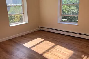 131 Essex St, Salem, MA 01970 - Photo 5