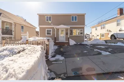 8 Mystic Avenue, Gloucester, MA 01930 - Photo 3