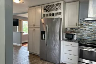 63 Woodland Ave, Brockton, MA 02301 - Photo 11