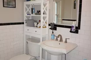 10 Chase St, Newton, MA 02459 - Photo 17