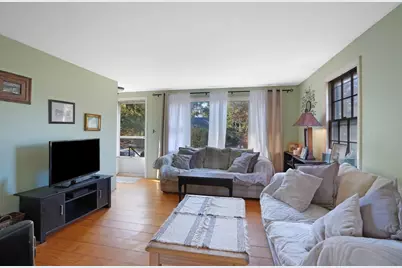 51 Lantern Ln, Tisbury, MA 02568 - Photo 5