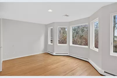 528 Menauhant Rd, Falmouth, MA 02536 - Photo 17