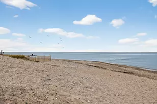 528 Menauhant Rd, Falmouth, MA 02536 - Photo 31