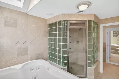 528 Menauhant Rd, Falmouth, MA 02536 - Photo 21