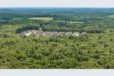 76 Coburn Rd, Berlin, MA 01503 - Photo 5