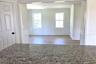38 Hemlock St, Douglas, MA 01516 - Photo 5