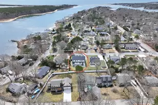 72 Woodside Dr, Falmouth, MA 02536 - Photo 5
