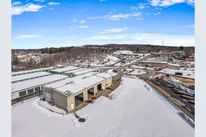 165 Carmelinas Cir, Ludlow, MA 01056 - Photo 13