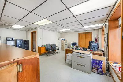 165 Carmelinas Cir, Ludlow, MA 01056 - Photo 25