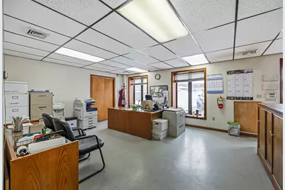 165 Carmelinas Cir, Ludlow, MA 01056 - Photo 29