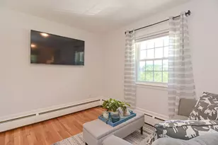 7 Lynch Ave, Dedham, MA 02026 - Photo 17