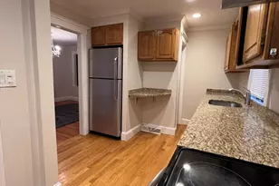 162 East Side Pkwy, Newton, MA 02458 - Photo 19