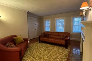162 East Side Pkwy, Newton, MA 02458 - Photo 3