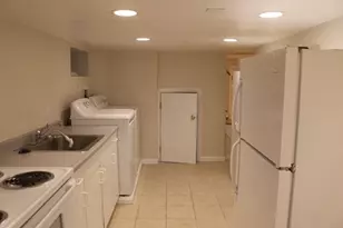 162 East Side Pkwy, Newton, MA 02458 - Photo 17