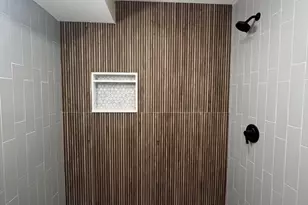 189 Pleasant, Marblehead, MA 01945 - Photo 7