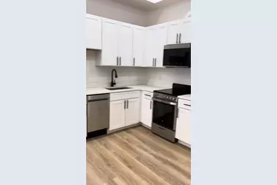 536 Broadway #103, Everett, MA 02149 - Photo 3