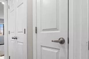 474 Broadway, Somerville, MA 02145 - Photo 35