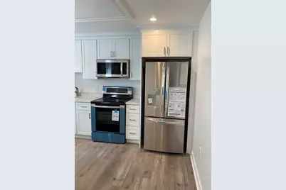 190 Pleasant #2, Marblehead, MA 01945 - Photo 3