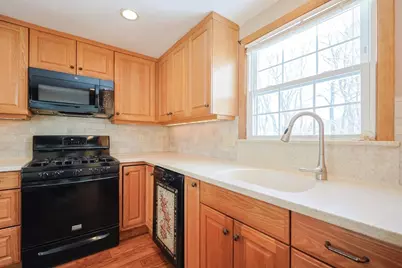 53 Robin Road, Westborough, MA 01581 - Photo 11